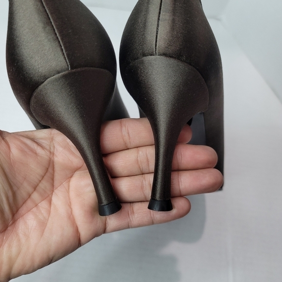 Stuart Weitzman Peep Toe Satin Heels Size 7.5 - Picture 7 of 12